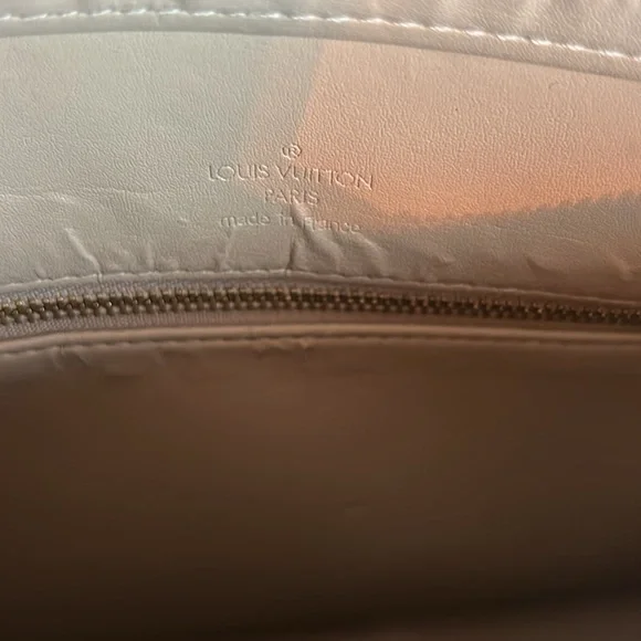 Louis Vuitton Houston Tote Lime Yellow Leather Monogram Vernis - Picture 7 of 14